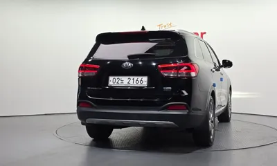 Kia Sorento 2017, 136194 км, за 8861.76 USD