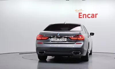 BMW 7-Series 2019, 210306 км, за 16272.7 USD