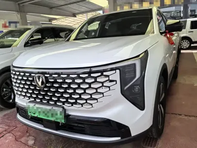 Changan 长安CS55PLUS PHEV 2026, 100 км, за 13988.49 USD