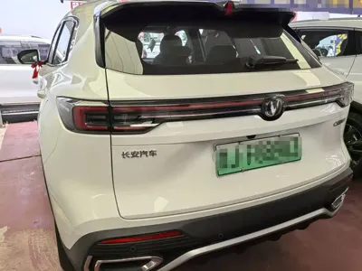 Changan 长安CS55PLUS PHEV 2026, 100 км, за 13988.49 USD