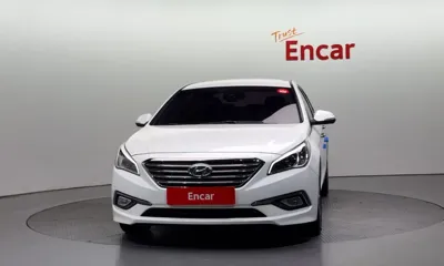Hyundai Sonata 2015, 121568 км, за 6240.14 USD