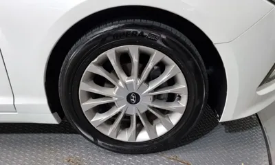 Hyundai Sonata 2015, 121568 км, за 6240.14 USD