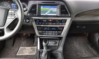 Hyundai Sonata 2015, 121568 км, за 6240.14 USD - фото 15