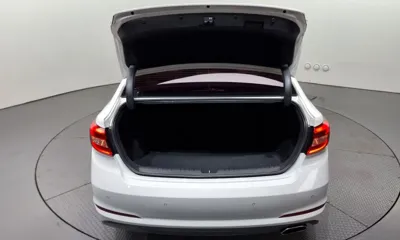 Hyundai Sonata 2015, 121568 км, за 6240.14 USD - фото 20