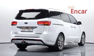 Kia Canival 2016, 168410 км, за 7264.68 USD