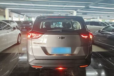 Chevrolet Orlando 2019, 75700 км, за 7892 USD