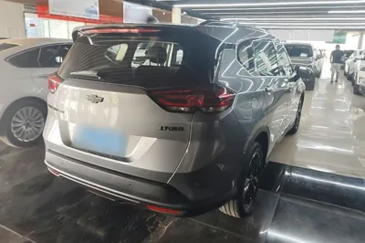 Chevrolet Orlando 2019, 75700 км, за 7892 USD - фото 6