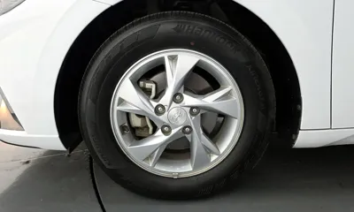 Hyundai Avante 2021, 134902 км, за 8143.33 USD