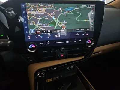 Lexus NX 2024, 18462 км, за 41354.86 USD - фото 6