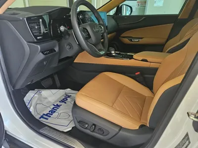 Lexus NX 2024, 18462 км, за 41354.86 USD - фото 10