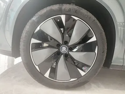 BYD 唐L 2025, 10200 км, за 26984.06 USD - фото 9