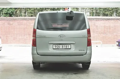 Hyundai Starex 2016, 39373 км, за 8775.92 USD