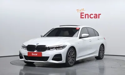 BMW 3-Series · 2022 год