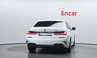 BMW 3-Series 2022, 78835 км, за 20781.77 USD