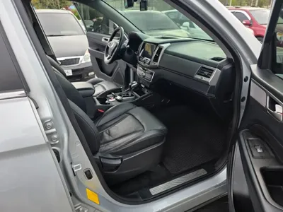 KG_Mobility_Ssangyong Rexton 2019, 169358 км, за 7687.3 USD - фото 9