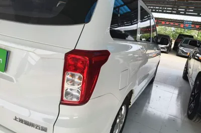 Wuling Hongguang 2019, 81500 км, за 6386 USD - фото 9