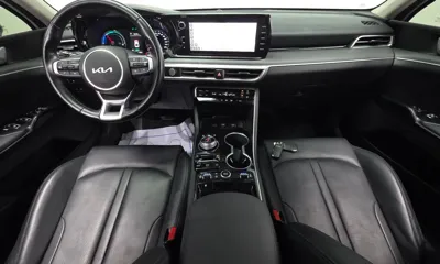Kia K5 2023, 135992 км, за 10444.22 USD - фото 7