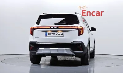 Kia Seltos 2024, 27939 км, за 14638.31 USD