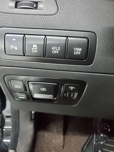Hyundai Equus 2010, 242300 км, за 2605.86 USD - фото 15