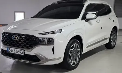 Hyundai Santafe 2023, 11922 км, за 21070.8 USD