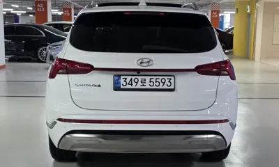 Hyundai Santafe 2023, 11922 км, за 21070.8 USD