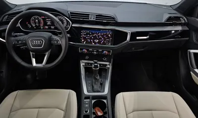 Audi Q3 2025, 5654 км, за 37088.09 USD - фото 7