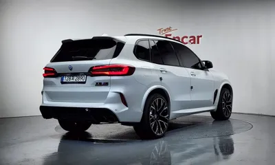 BMW X5M 2023, 62436 км, за 63056.6 USD