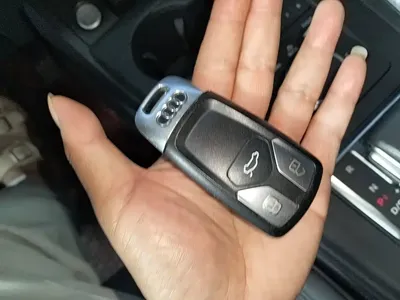 Audi A4L 2018, 69800 км, за 12557.28 USD - фото 9