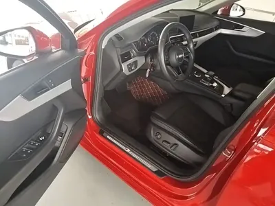 Audi A4L 2018, 69800 км, за 12557.28 USD - фото 16