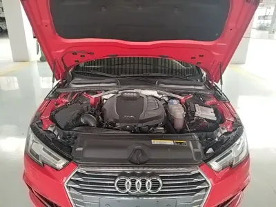 Audi A4L 2018, 69800 км, за 12557.28 USD - фото 20