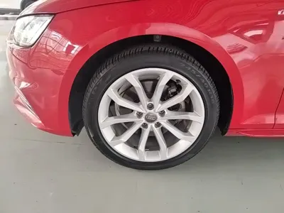 Audi A4L 2018, 69800 км, за 12557.28 USD - фото 23