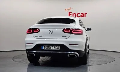 Mercedes-Benz GLC-Class 2021, 99162 км, за 23532.46 USD