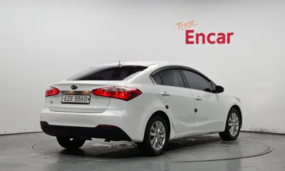 Kia K3 2014, 44756 км, за 5371.13 USD