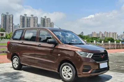 Wuling Hongguang 2021, 49800 км, за 6336 USD
