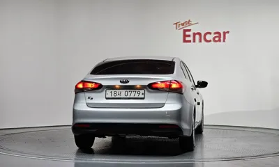 Kia K3 2016, 43982 км, за 5139.22 USD