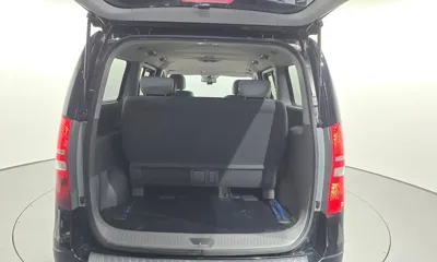 Hyundai Starex 2019, 106764 км, за 12307.09 USD - фото 18