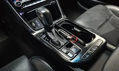 Hyundai Grandeur 2018, 94183 км, за 10158.23 USD - фото 9