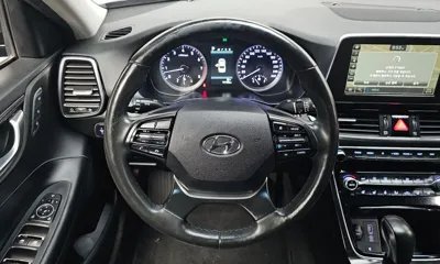 Hyundai Grandeur 2018, 94183 км, за 10158.23 USD - фото 13