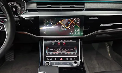 Audi A8 2023, 122919 км, за 42996.77 USD - фото 12