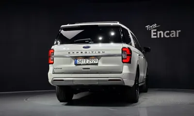 Ford Expedition 2023, 14788 км, за 45621.64 USD