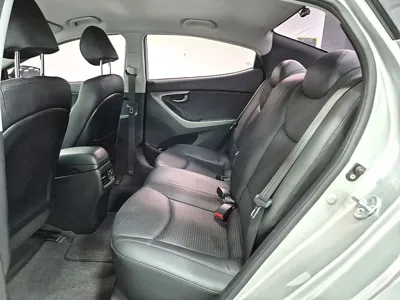 Hyundai Avante 2014, 64406 км, за 4753.53 USD - фото 9