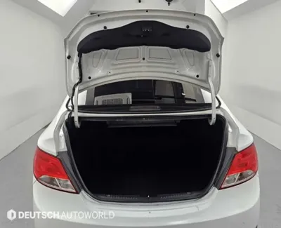 Hyundai Accent 2017, 102983 км, за 3387.62 USD - фото 19
