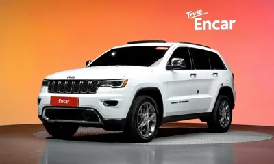 Jeep Cherokee · 2021 год