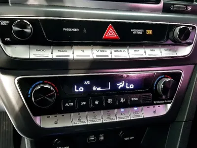 Hyundai Sonata 2018, 230000 км, за 3445.36 USD - фото 12
