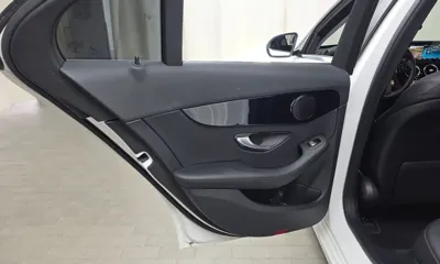 Mercedes-Benz C-Class 2019, 19433 км, за 16213.73 USD - фото 25