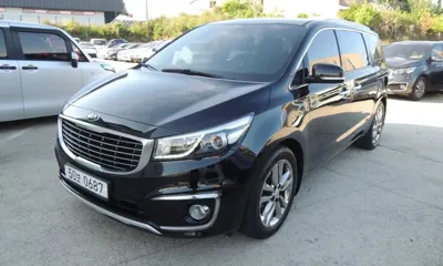 Kia Canival · 2017 год