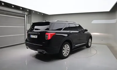 Ford Explorer 2022, 62076 км, за 23387.63 USD