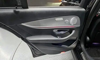 Mercedes-Benz E-Class 2019, 62114 км, за 18708.15 USD - фото 25