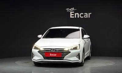 Hyundai Avante 2020, 116080 км, за 5194.04 USD