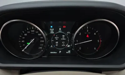Land Rover Discovery 2019, 100430 км, за 17781.61 USD - фото 8